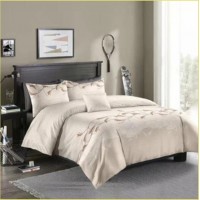Three-piece Simple Plain Black Printing Bedding Set Three-piece Simple Plain Black Printing Bedding Set