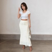 Sophisticated Figure-hugging Sheath Skirt