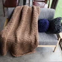 Thick Yarn Woven Blanket Icelandic Wool Knitted Blanket Thick Yarn Woven Blanket Icelandic Wool Knitted Blanket